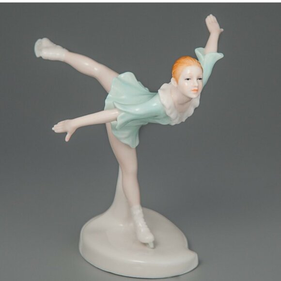Ice Skater Veronese Porcelain Sculpture 6 Italy Vintage